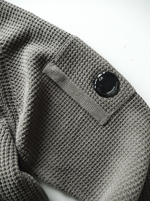 C.P.COMPANY【シーピーカンパニー】正規取り扱い店、通販可能 ON